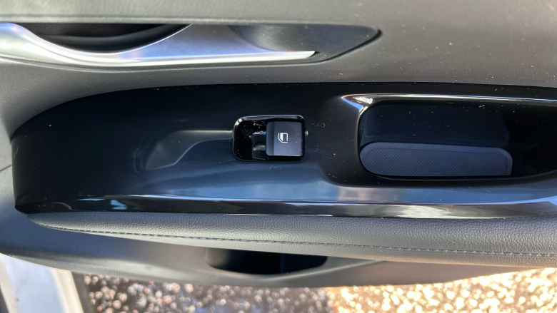 Hyundai TUCSON 1.6 TGDi Hybrid 230 SE Connect 5dr 2WD Auto Hybrid Estate